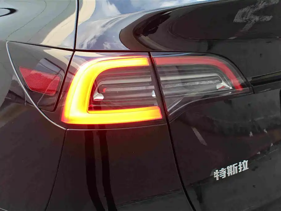 Model Y 2022 rear-wheel drive купить на сайте DeffCars