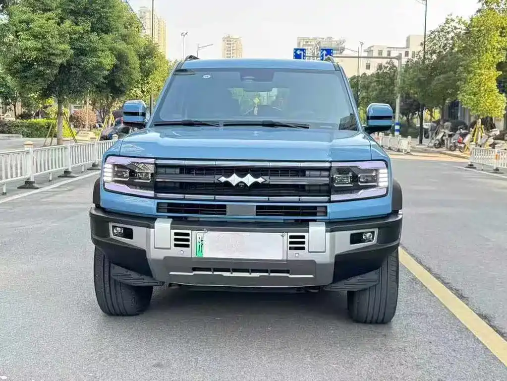 Leopard 5 2023 Pilot Edition купить на сайте DeffCars