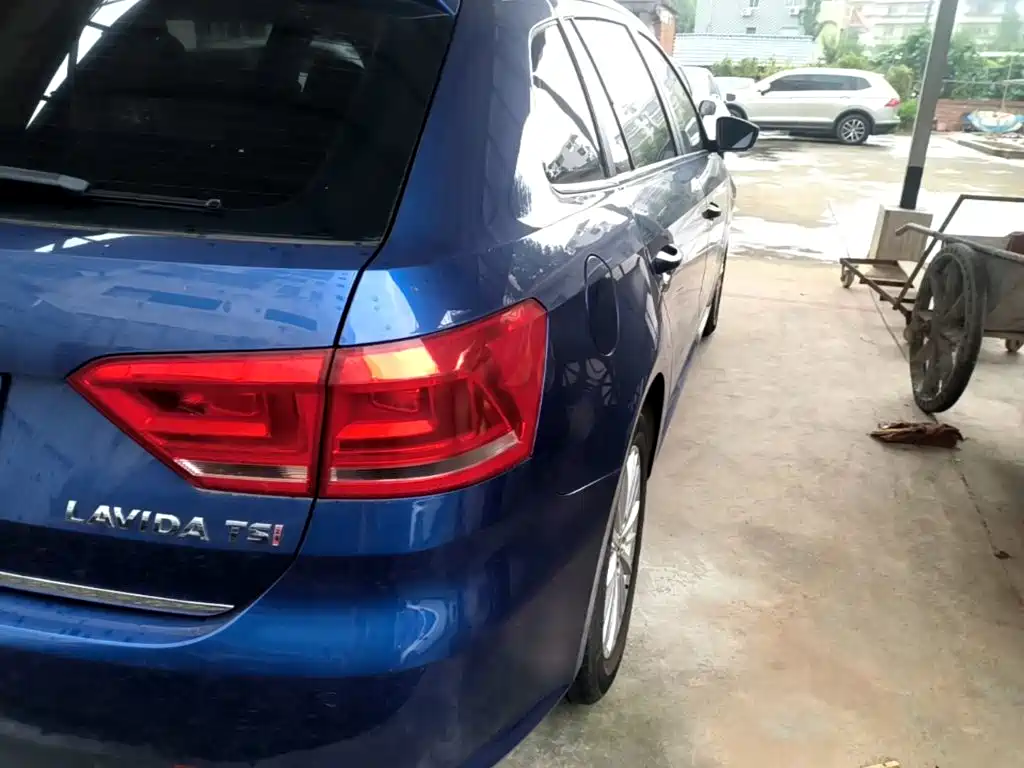 Gran Lavida 2013 1.4TSI Automatic Comfort Edition купить на сайте DeffCars