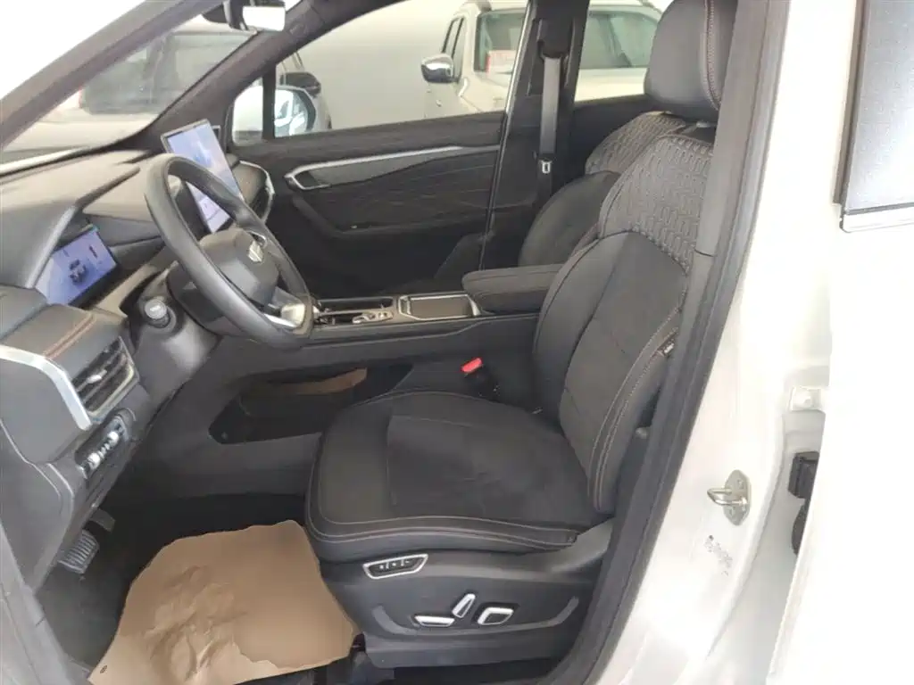 Haoyue L 2025 2.0T DCT exclusive model купить на сайте DeffCars