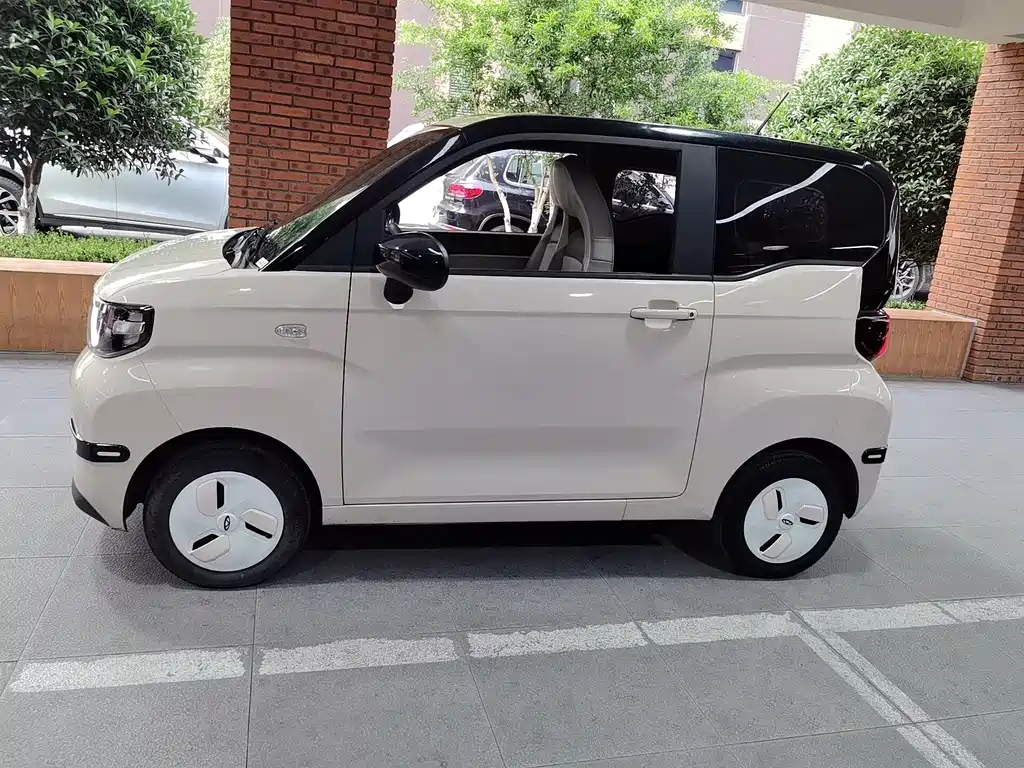 QQ Ice Cream 2023 Model 170km Milkshake Lithium Iron Phosphate купить на сайте DeffCars