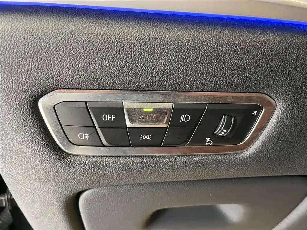BMW X7 2021 xDrive40i Exclusive Luxury Package купить на сайте DeffCars