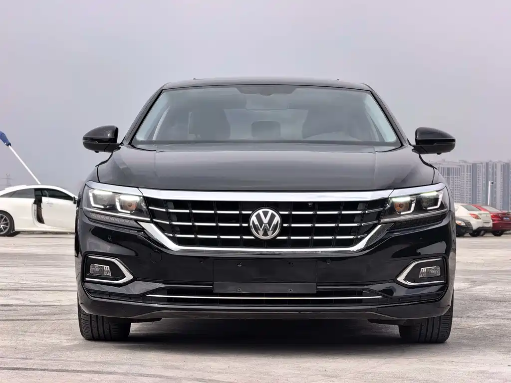 Passat 2019 330TSI Elite Edition National VI купить на сайте DeffCars
