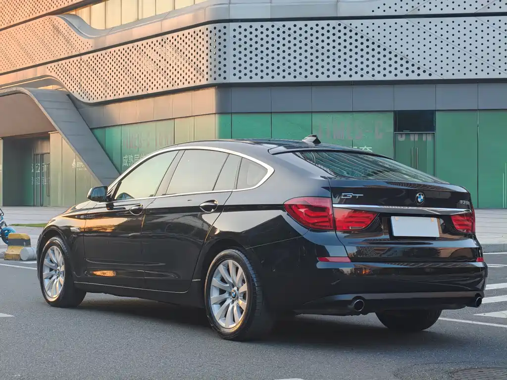 BMW 5 Series GT 2010 535i Luxury купить на сайте DeffCars