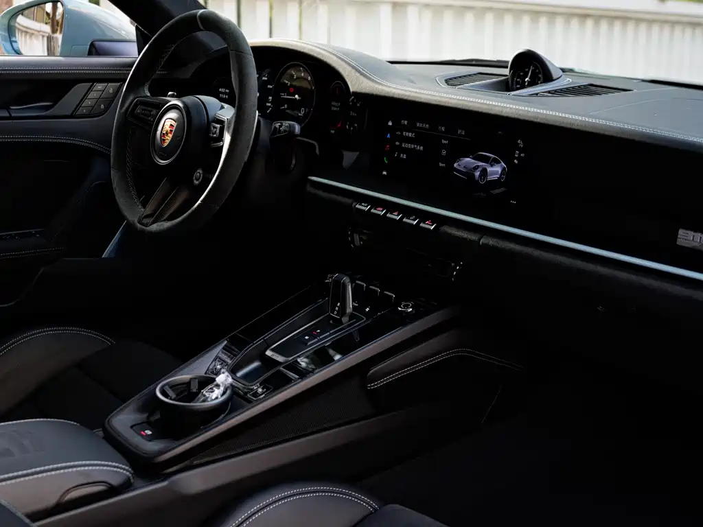 Porsche 911 2023 Dakar 3.0T купить на сайте DeffCars