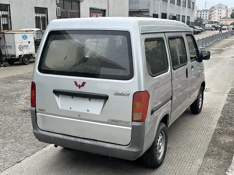 Wuling Zhiguang 2019 1.2L S Practical Model купить на сайте DeffCars