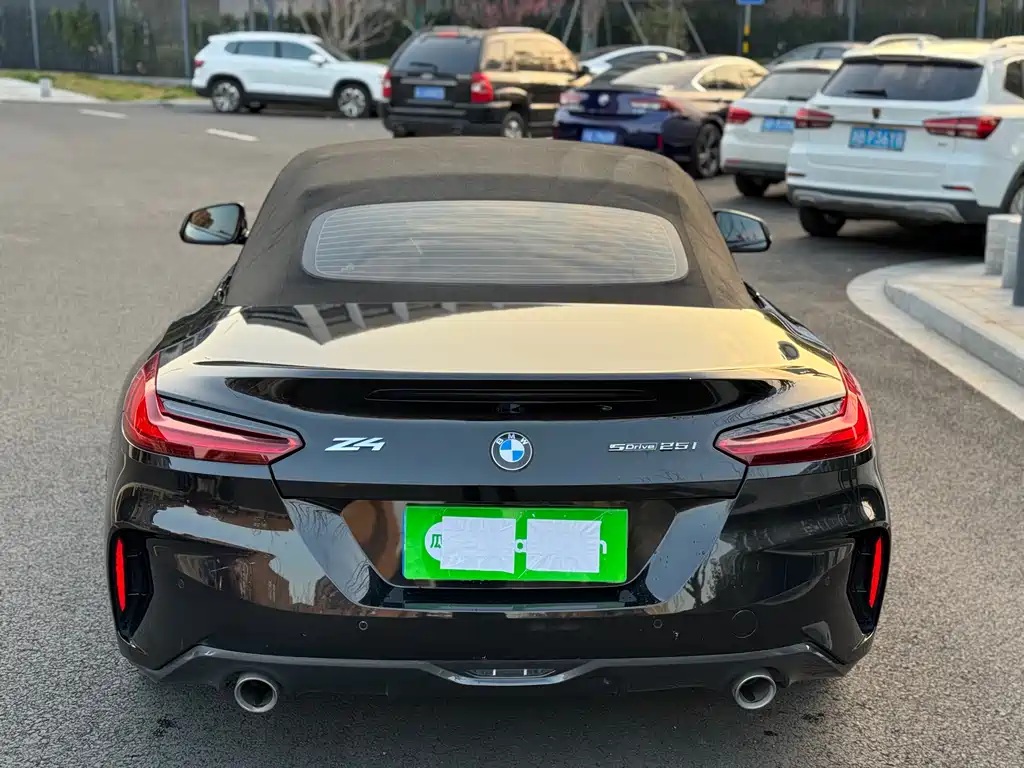 BMW Z4 2023 sDrive 25i M Sports Package купить на сайте DeffCars