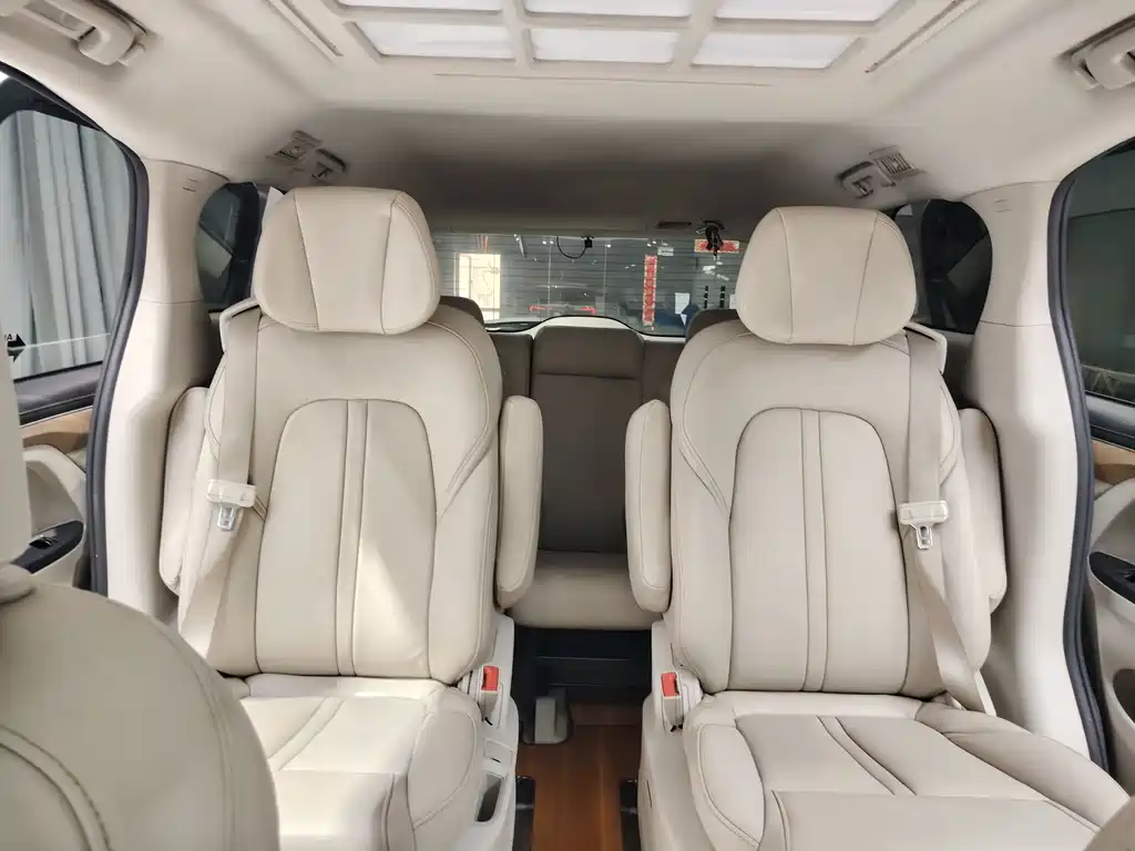 Buick GL8 2018 ES 28T Comfort Country VI купить на сайте DeffCars