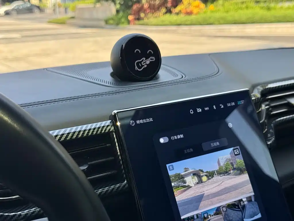 NIO ES8 2022 75kWh Signature Edition Six Seats купить на сайте DeffCars