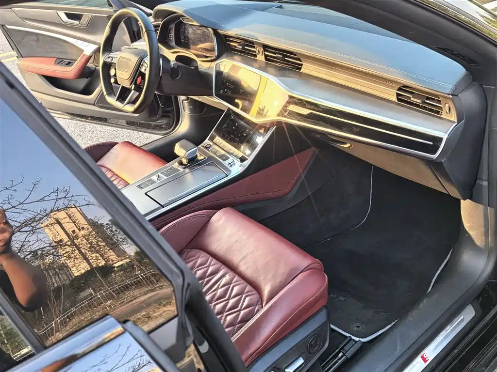 Audi A7L 2024 45 TFSI quattro Black Warrior Edition купить на сайте DeffCars