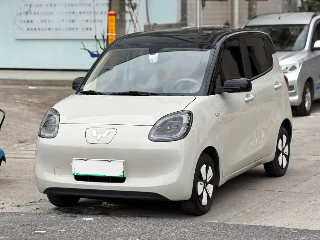 Hongguang MINIEV 2025 fourth generation four-door version Zhenxiang+ model купить на сайте DeffCars
