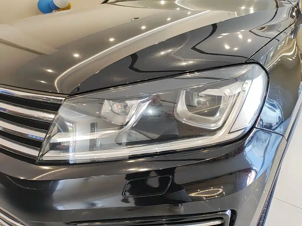 Touareg 2017 3.0TSI Extended Edition купить на сайте DeffCars