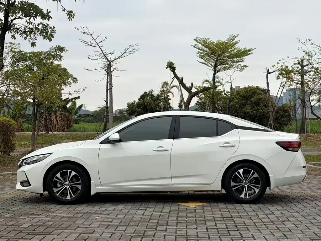 Sylphy 2021 1.6L XL CVT Enjoy Edition купить на сайте DeffCars
