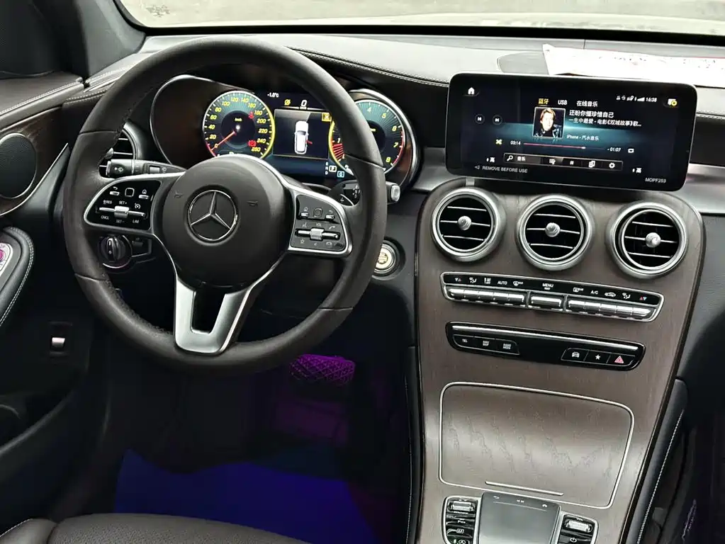 Mercedes-Benz GLC 2022 facelift GLC 260 L 4MATIC luxury model купить на сайте DeffCars