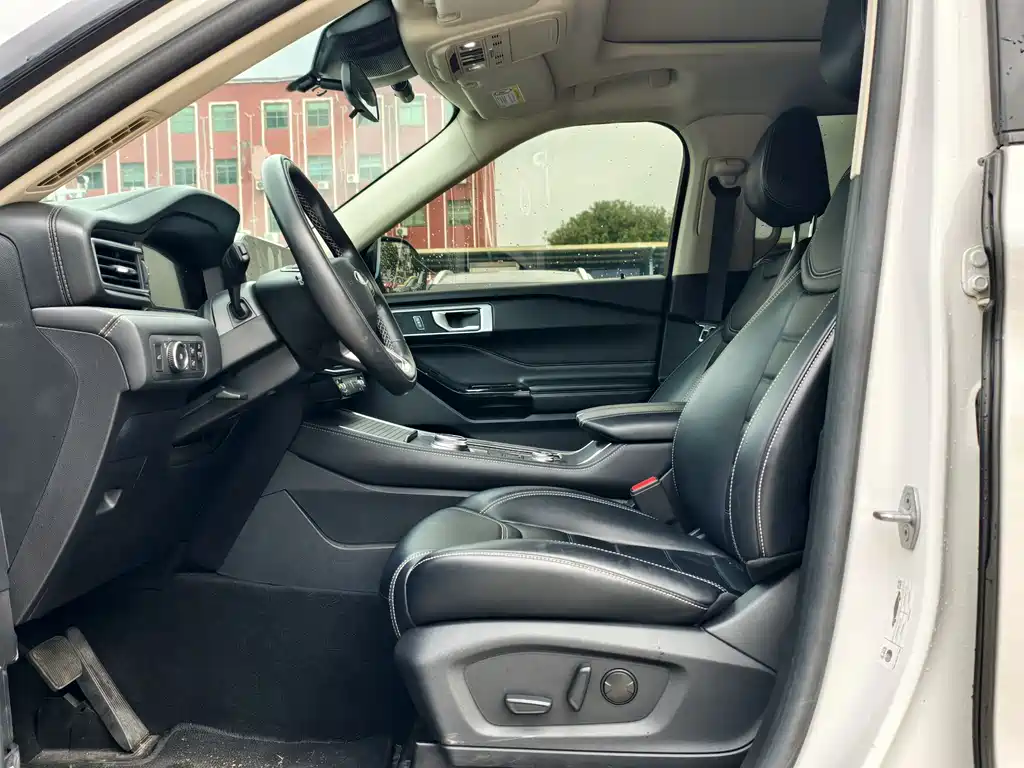Explorer 2023 EcoBoost 285 four-wheel drive style plus version 6 seats купить на сайте DeffCars