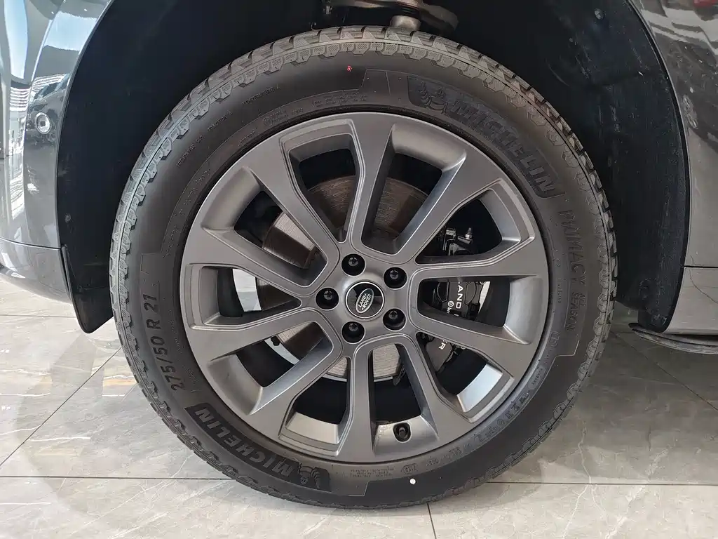 Range Rover Sport 2024 400PS Dynamic SE купить на сайте DeffCars