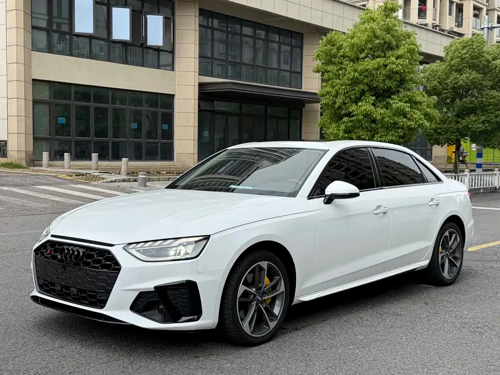 Audi A4L 2020 40 TFSI Fashionable and Dynamic купить на сайте DeffCars