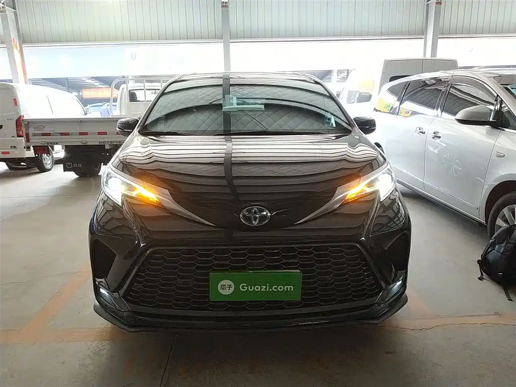 Grevia 2023 2.5L Hybrid Premium PLUS Edition купить на сайте DeffCars