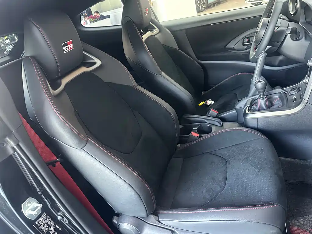 GR YARIS 2025 GR evolution version купить на сайте DeffCars