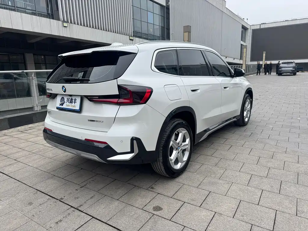 BMW X1 2023 sDrive20Li X Design Package купить на сайте DeffCars