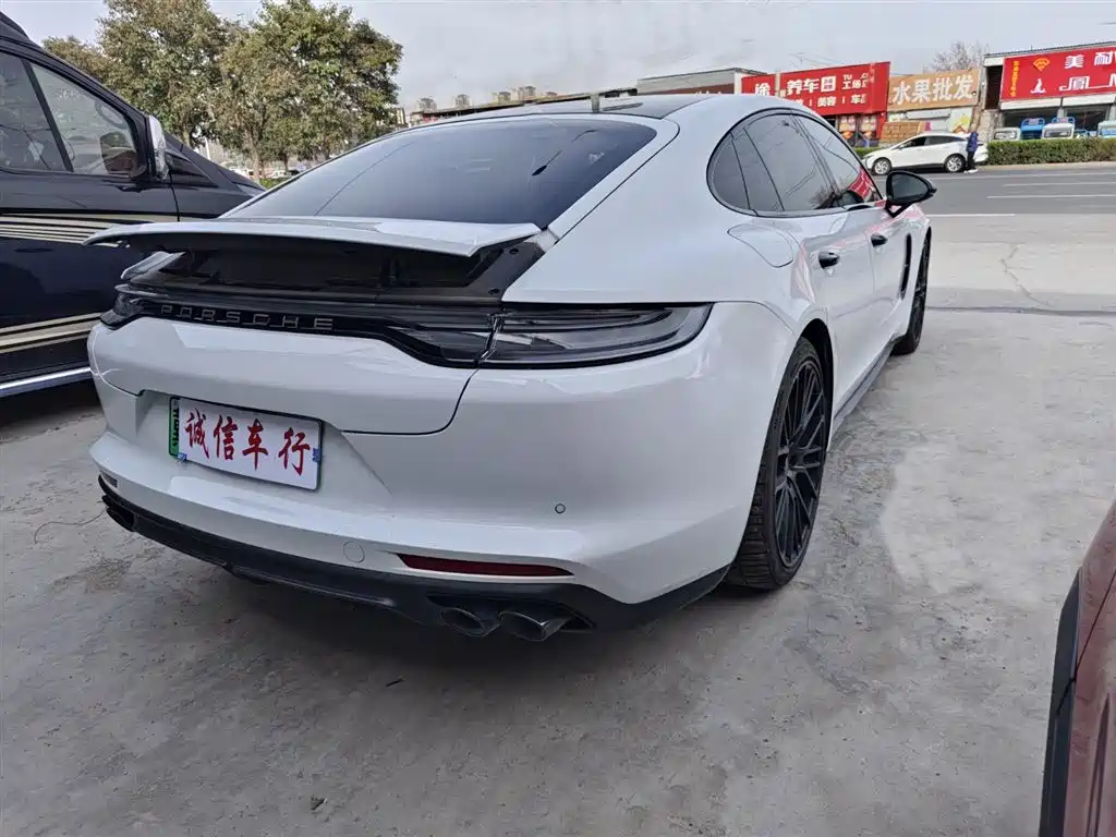 Panamera New Energy 2022 Panamera 4 E-Hybrid Platinum Edition 2.9T купить на сайте DeffCars