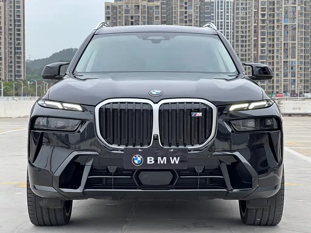 BMW X7 M60i 2023 xDrive M60i купить на сайте DeffCars