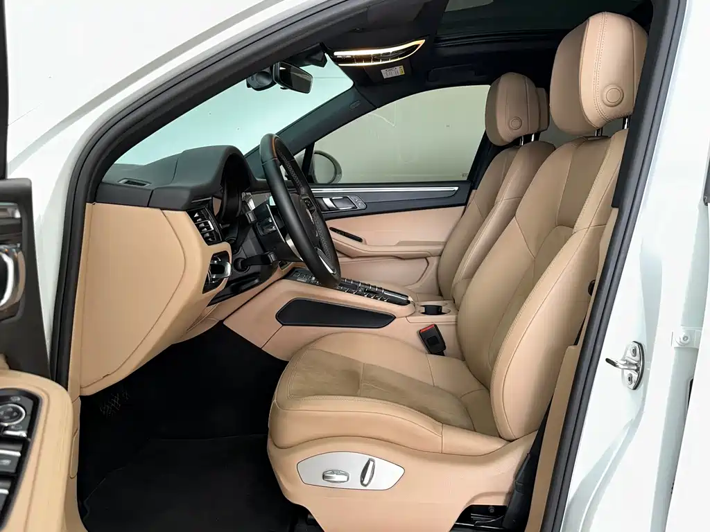 Macan 2018 Macan 2.0T купить на сайте DeffCars