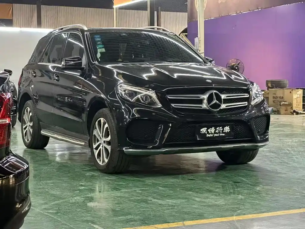 Mercedes-Benz GLE 2017 GLE 320 4MATIC luxury model купить на сайте DeffCars