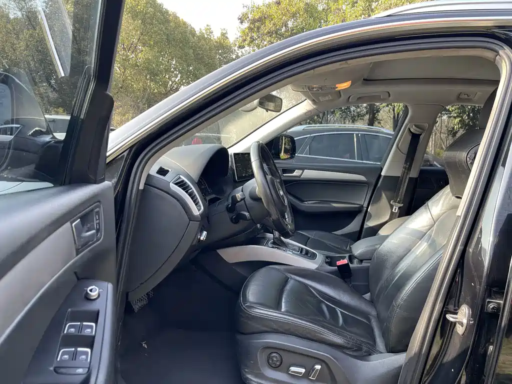 Audi Q5 2017 40 TFSI Technology купить на сайте DeffCars