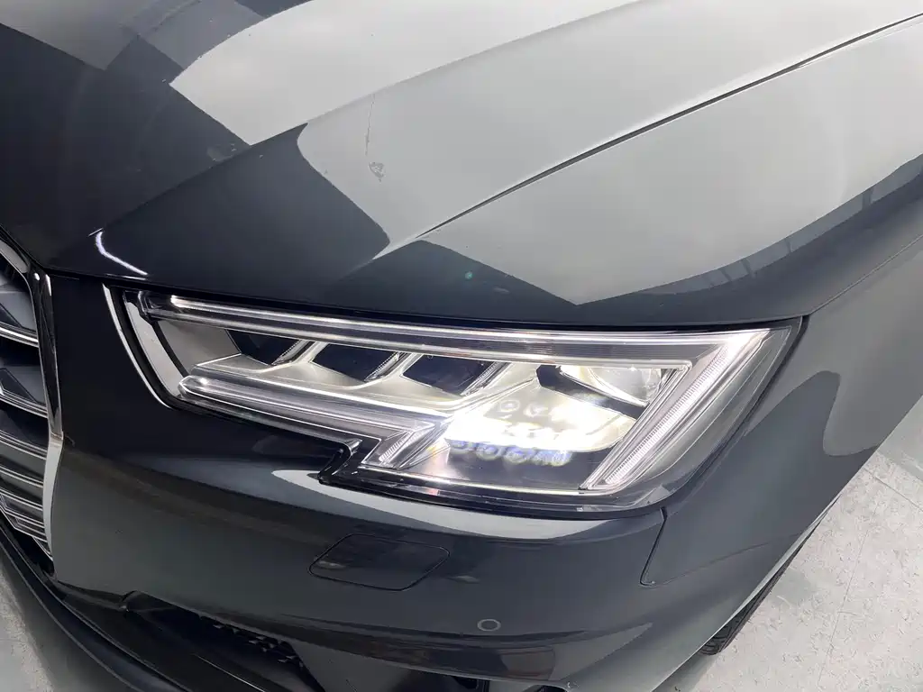 Audi A4 imported 2020 Avant 40 TFSI luxury and dynamic model купить на сайте DeffCars