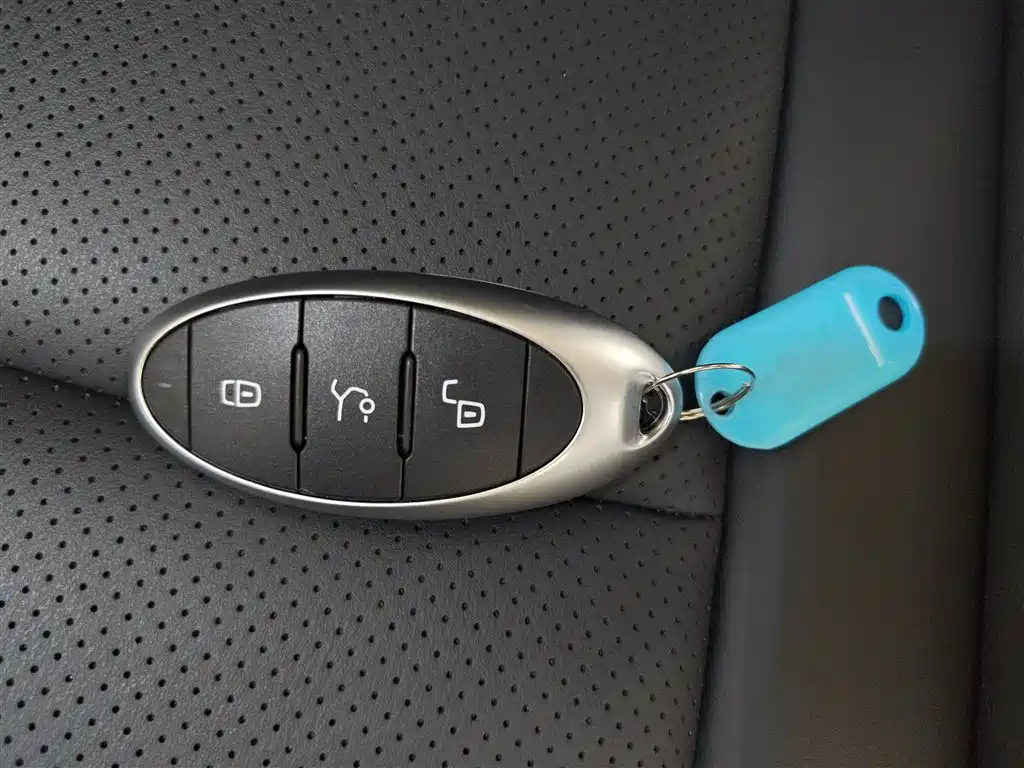 Pentium B70 2025 Longyao Edition 1.5T Enjoyment Type купить на сайте DeffCars