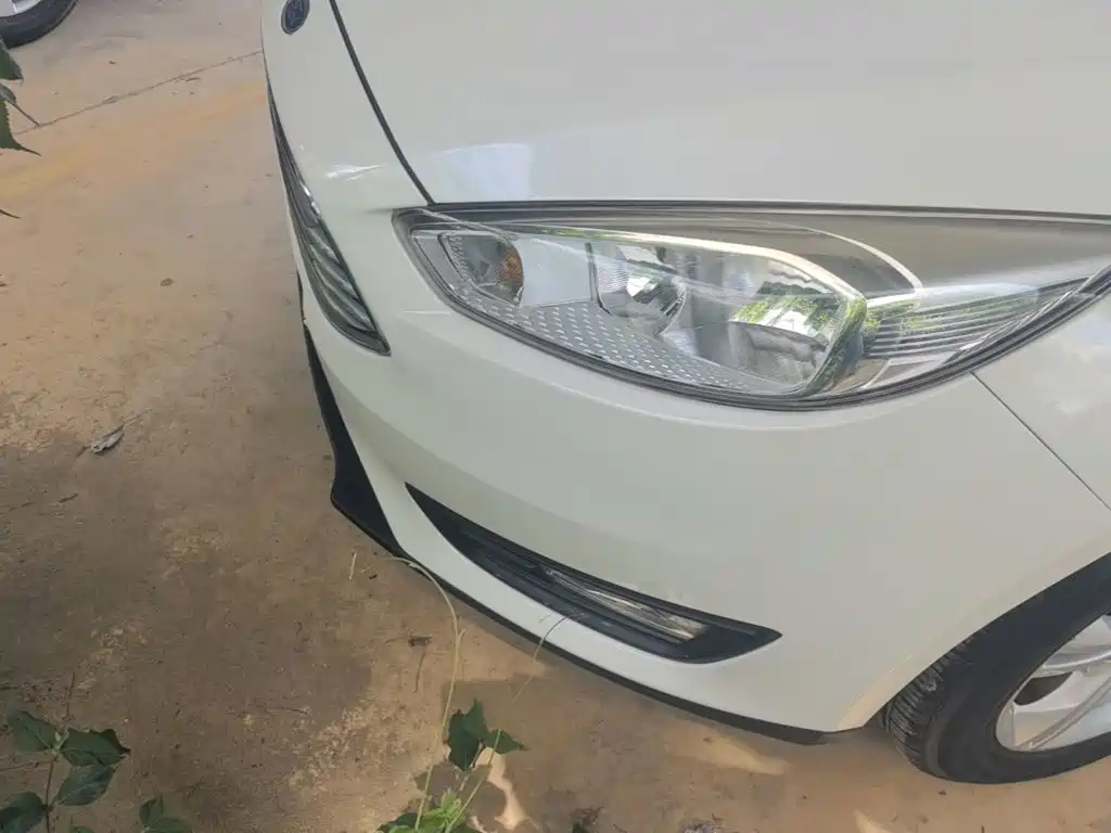Focus 2015款 三厢 1.6L 自动舒适型 купить на сайте DeffCars