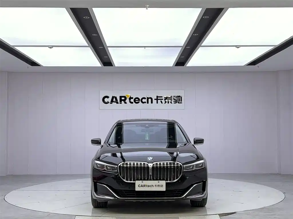 BMW 7 Series 2019 740Li Leading Luxury Package купить на сайте DeffCars