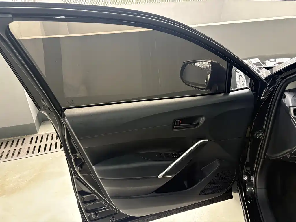 Fenglanda 2022 2.0L CVT leading version купить на сайте DeffCars