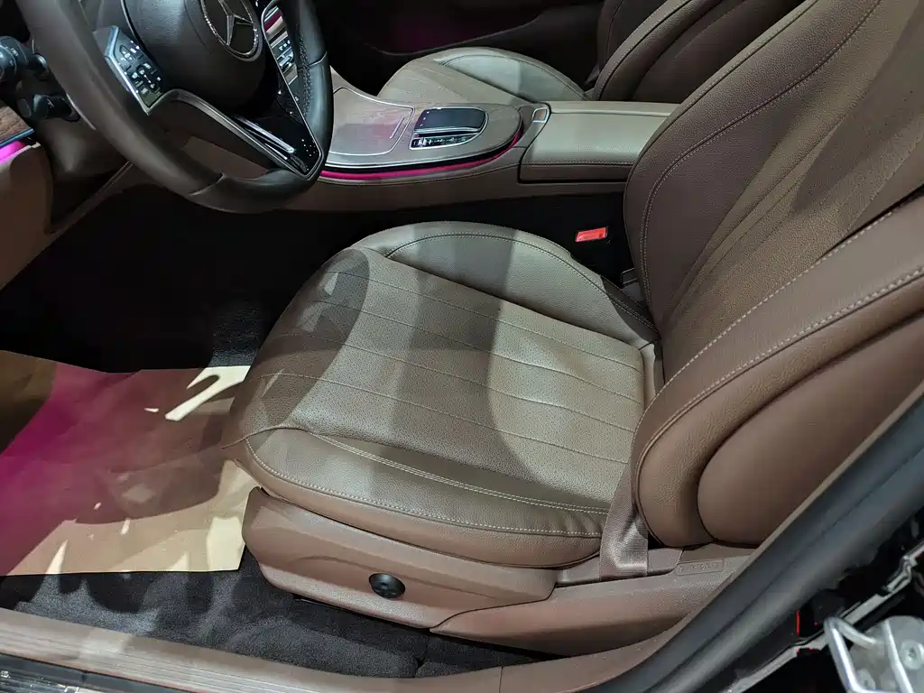 Mercedes-Benz E-Class 2022 E 300 L Luxury Model купить на сайте DeffCars