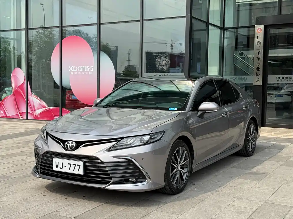 Camry 2021 2.5G Deluxe Edition купить на сайте DeffCars