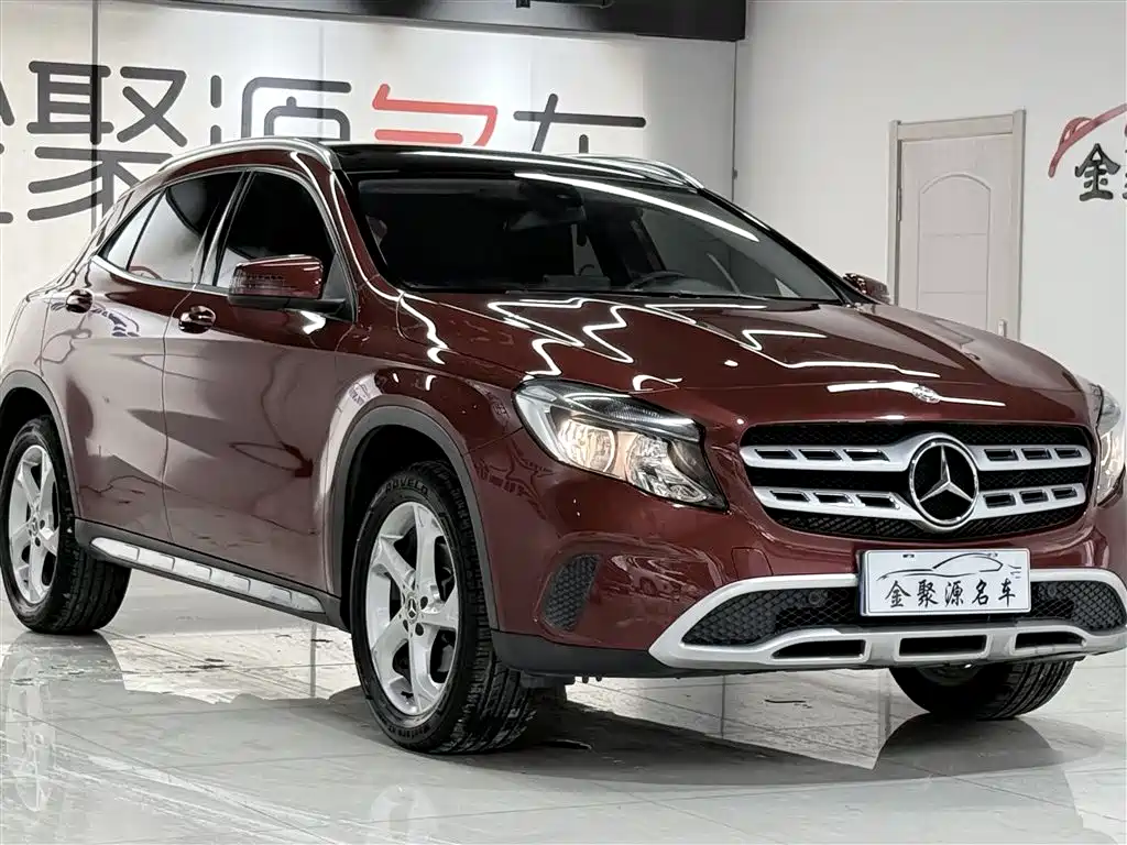 Mercedes-Benz GLA 2018 GLA 200 Dynamic купить на сайте DeffCars