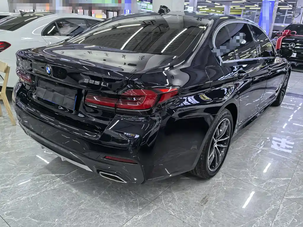 BMW 5 Series 2021 525Li M Sports Package купить на сайте DeffCars