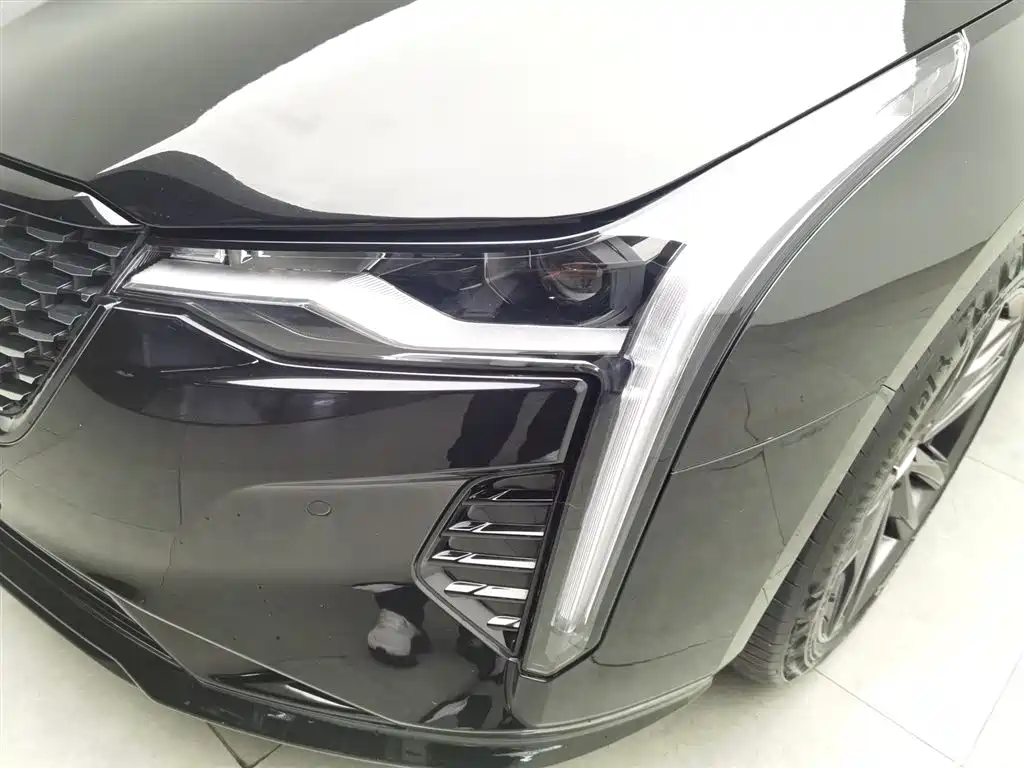 Cadillac CT4 2021 28T luxury model купить на сайте DeffCars