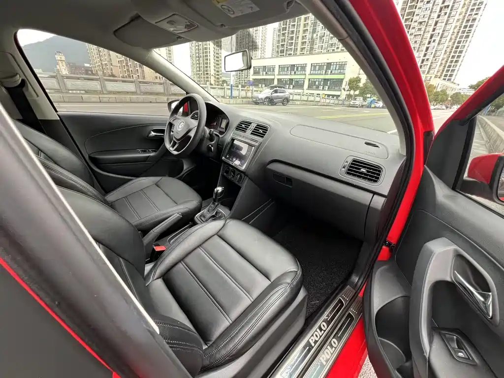 Polo 2016 1.4L automatic fashion model купить на сайте DeffCars