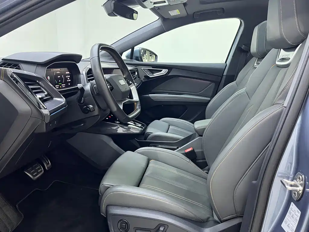 Audi Q4 e-tron 2024 40 e-tron Creative Edition купить на сайте DeffCars