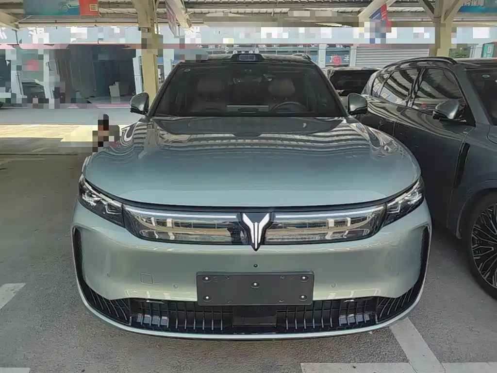 Lantu FREE 2025 FREE+ rear-wheel drive Qiankun version купить на сайте DeffCars