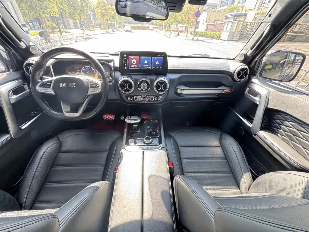 Beijing off-road BJ40 2021 2.0T automatic four-wheel drive ring tower championship version купить на сайте DeffCars