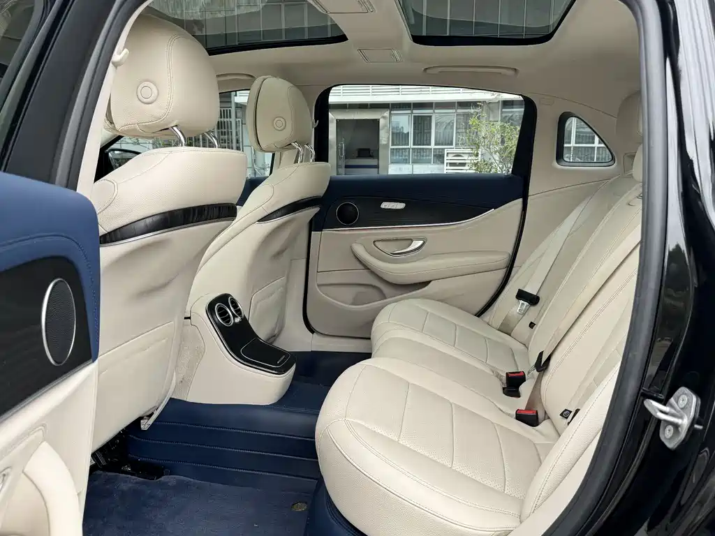 Mercedes-Benz E-Class 2022 E 300 L Sporty and Fashionable купить на сайте DeffCars