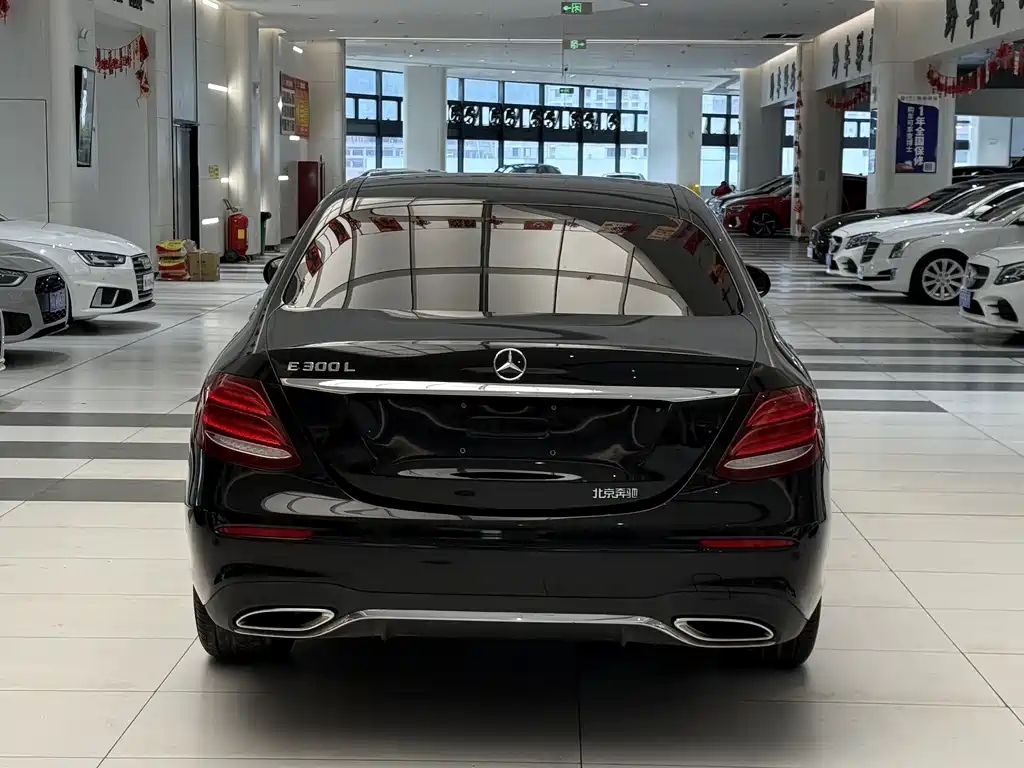 Mercedes-Benz E-Class 2016 E 300 L Sporty and Stylish купить на сайте DeffCars