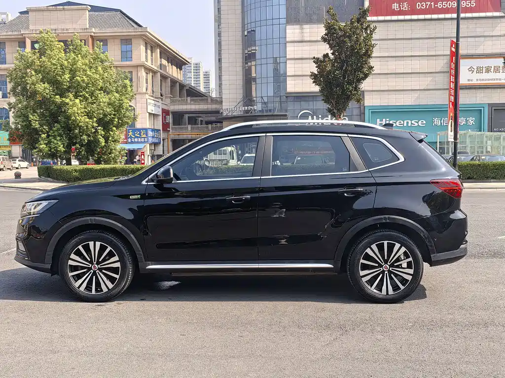 Roewe RX5 New Energy 2017 ERX5 EV400 Electric Internet Extreme Edition купить на сайте DeffCars
