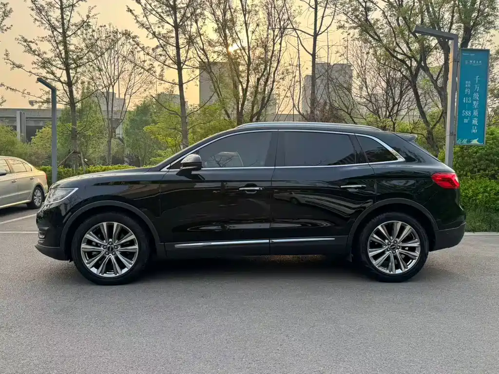 Lincoln MKX 2018 2.7T four-wheel drive premium version купить на сайте DeffCars