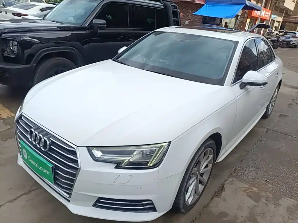 Audi A4L 2018 30th Anniversary Model 40 TFSI Enterprising купить на сайте DeffCars