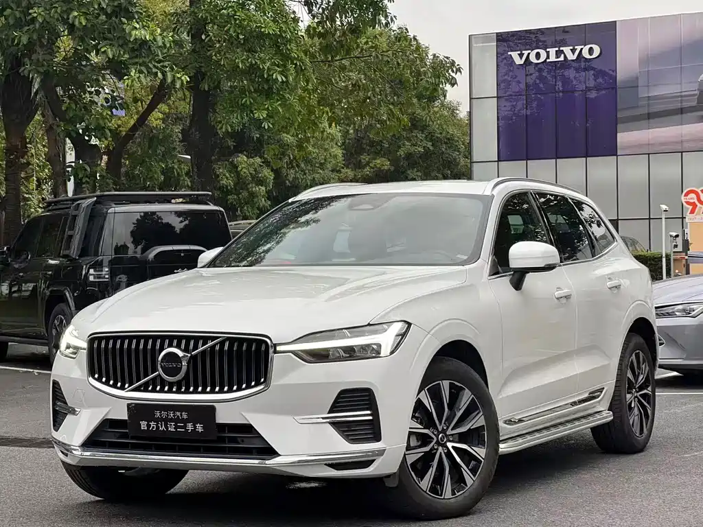 Volvo XC60 2024 B5 four-wheel drive Zhiyuan Deluxe Edition купить на сайте DeffCars