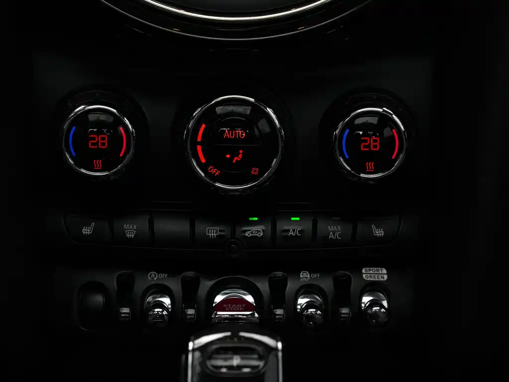 MINI 2020 1.5T COOPER Artist купить на сайте DeffCars